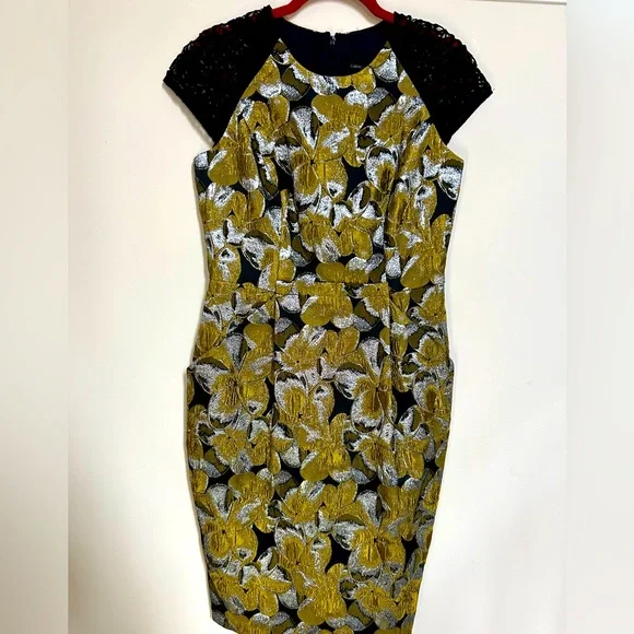 carmen marc valvo gold dress Carmen Marc Valvo Collection Floral Bronze/Gold Evening Dress Size 4 embellished